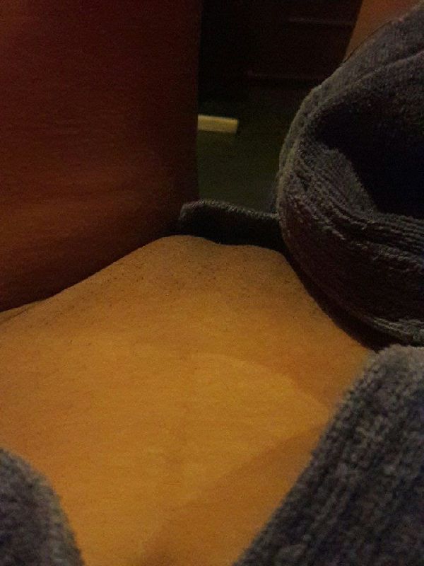 Foto 1 do Conto erotico: Fiz massagem na minha filha e acabei fazendo sexo com ela...