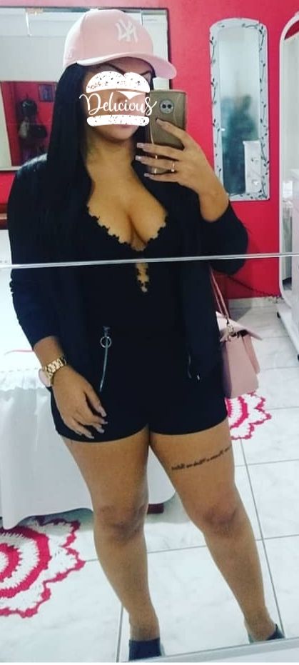 Foto 1 do Conto erotico: A mãe dela deixou Minha cunhadinha adolescente