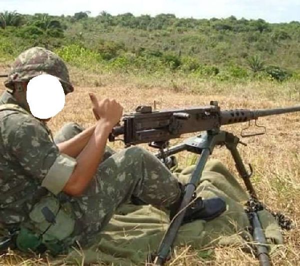 Foto 1 do Conto erotico: Época do exército parte.08