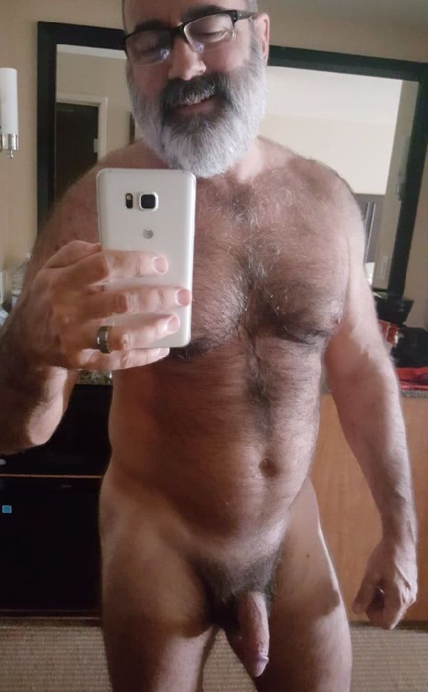 Foto 1 do Conto erotico: Conhecendo o Coroa Sugar Daddy no App