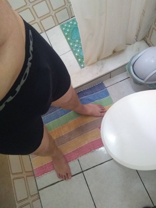 Foto 1 do Conto erotico: O primo da minha esposa chamou a gente para conhecer a casa nova com piscina