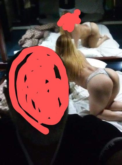 Foto 2 do Conto erotico: O NEGAO TRANSFORMOU MINHA ESPOSINHA EM CABRITA 2