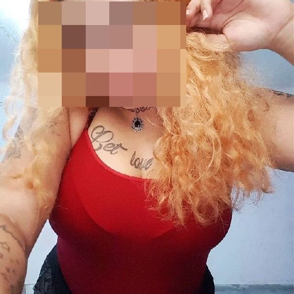 Foto 1 do Conto erotico: Thayane: Ruivinha peituda e tatuada do Tinder - Parte 1