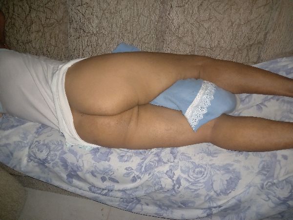 Foto 4 do Conto erotico: Descobri que meu marido tirava foto minha dormindo.
