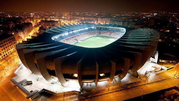 Foto 1 do Conto erotico: Sexo com toda uma equipa de futebol