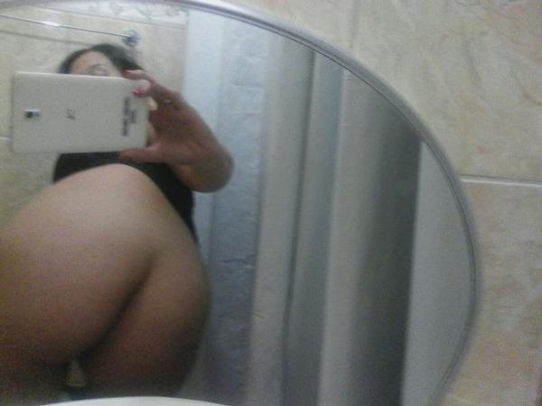 Foto 3 do Conto erotico: amigo negro com cara de bobo mais fode minha bunda